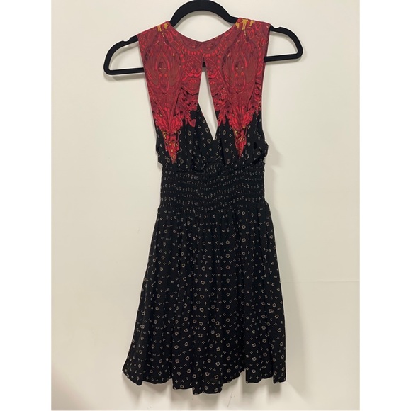 Free People Walking In My Dreams Mini Dress Floral Print Black & Red Size XS - Picture 7 of 7